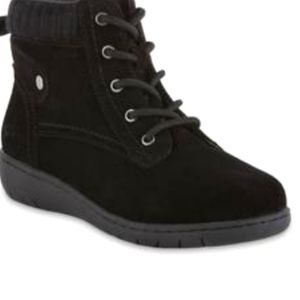 Cobble Cuddlers ankle boots